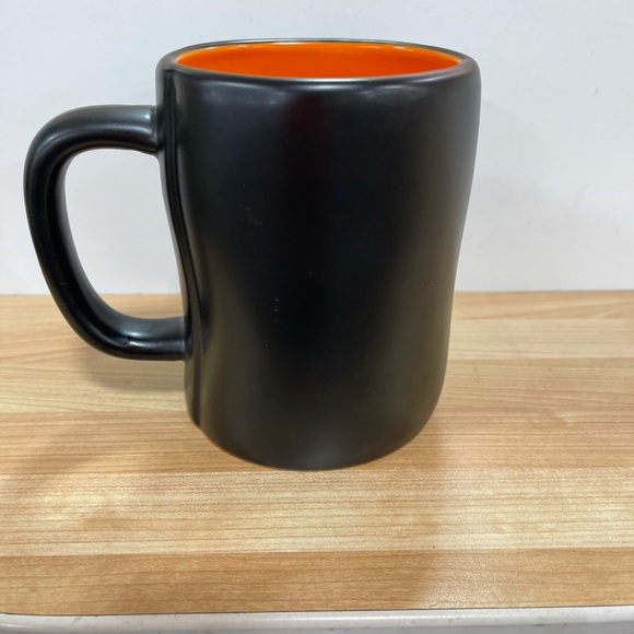 NWT Rae Dunn “Cheers Witches” Mug - Picture 2 of 4